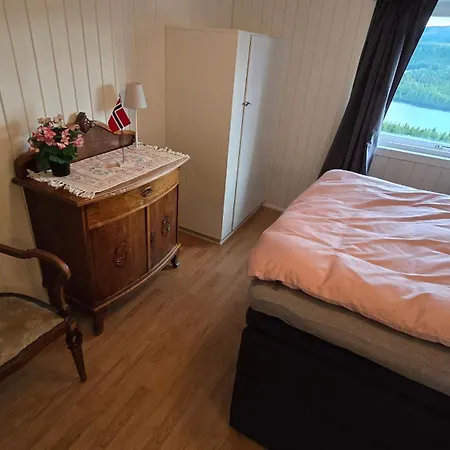 Knobelauch Family Home, Valdres ホームステイ