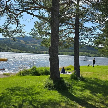 Knobelauch Family Home, Valdres ホームステイ Vole